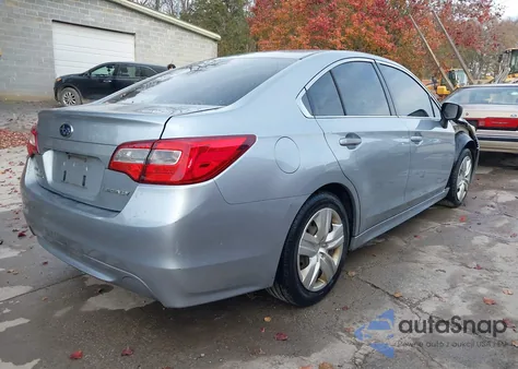 2015 Subaru Legacy 2.5I из США, поврежденный, VIN 4S3BNBA62F3038099